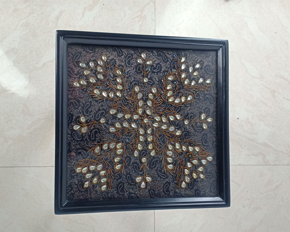 Kundan Zardozi Work Side Table Small Black - Image 2