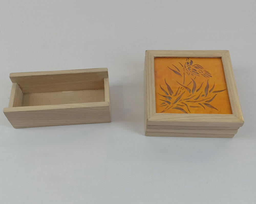 Sanjhi Art Coaster - Set of 4 with holder - Image 2