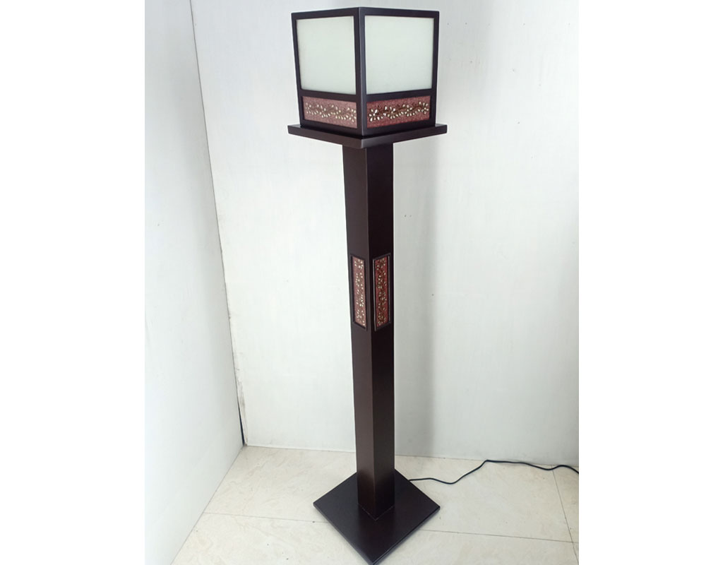 Kundan Zardozi Work Floor Lamp (Torch Lamp)